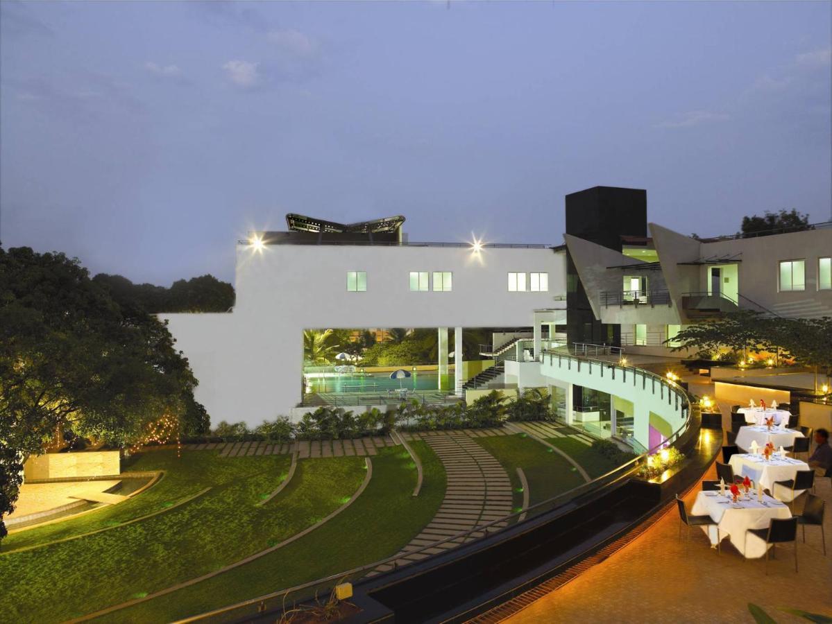Hotel The Woodrose Bangalore Exterior foto