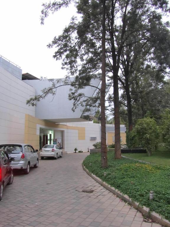 Hotel The Woodrose Bangalore Exterior foto